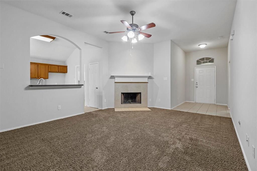 1201 Caroline Drive Property Photo 4