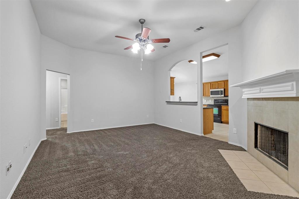 1201 Caroline Drive Property Photo 5