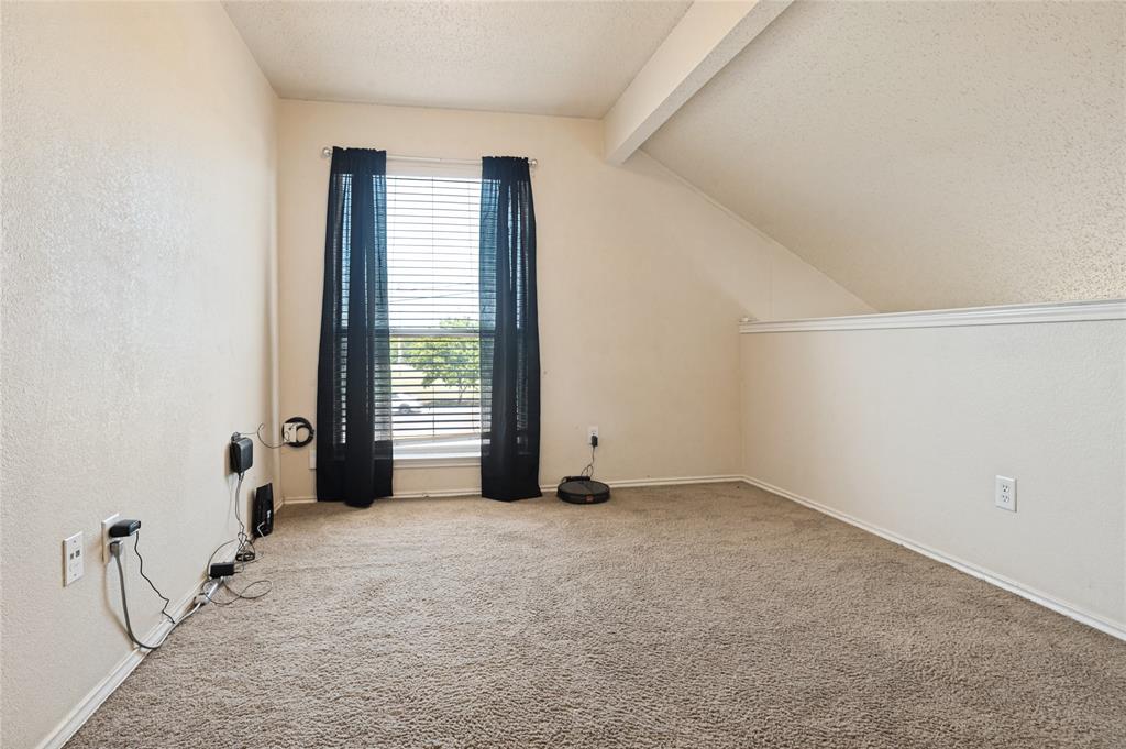 12927 Parker Court Property Photo 17