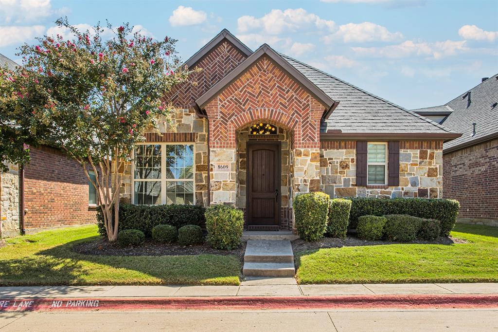 8609 Grassland Drive Property Photo 1
