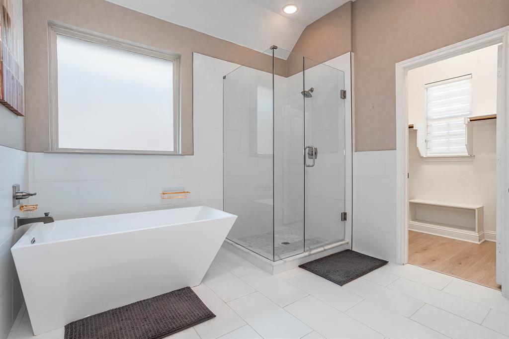 8609 Grassland Drive Property Photo 4