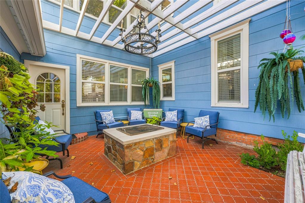730 Virginia Street Property Photo 31
