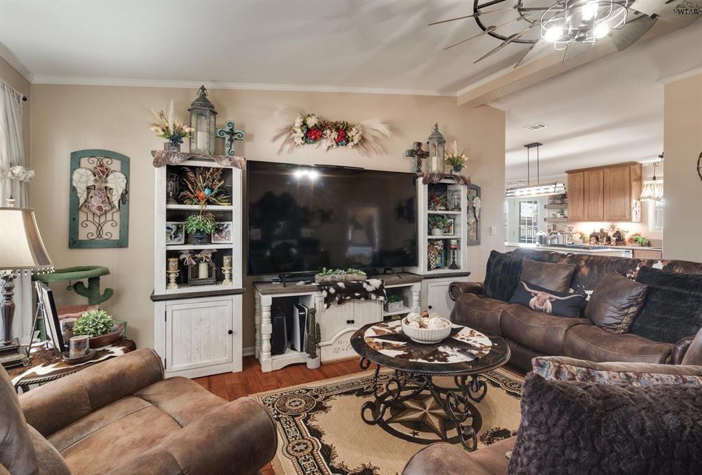 7653 Fm 2606 Property Photo 6