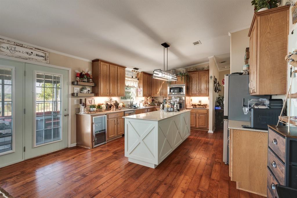 7653 Fm 2606 Property Photo 8