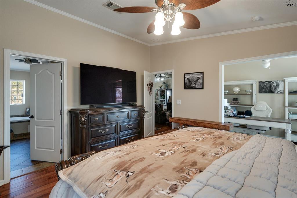 7653 Fm 2606 Property Photo 14