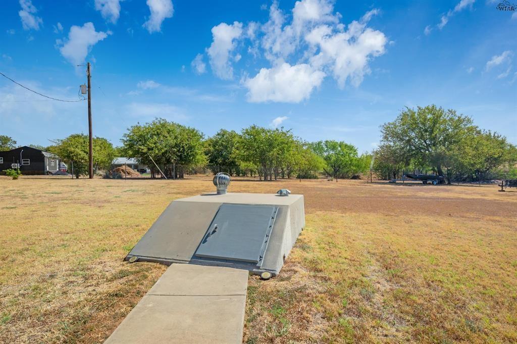 7653 Fm 2606 Property Photo 30
