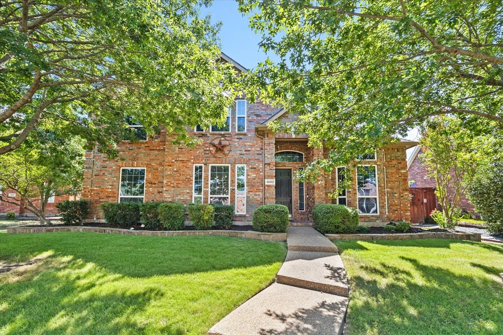 1602 Mapleleaf Drive Property Photo 1