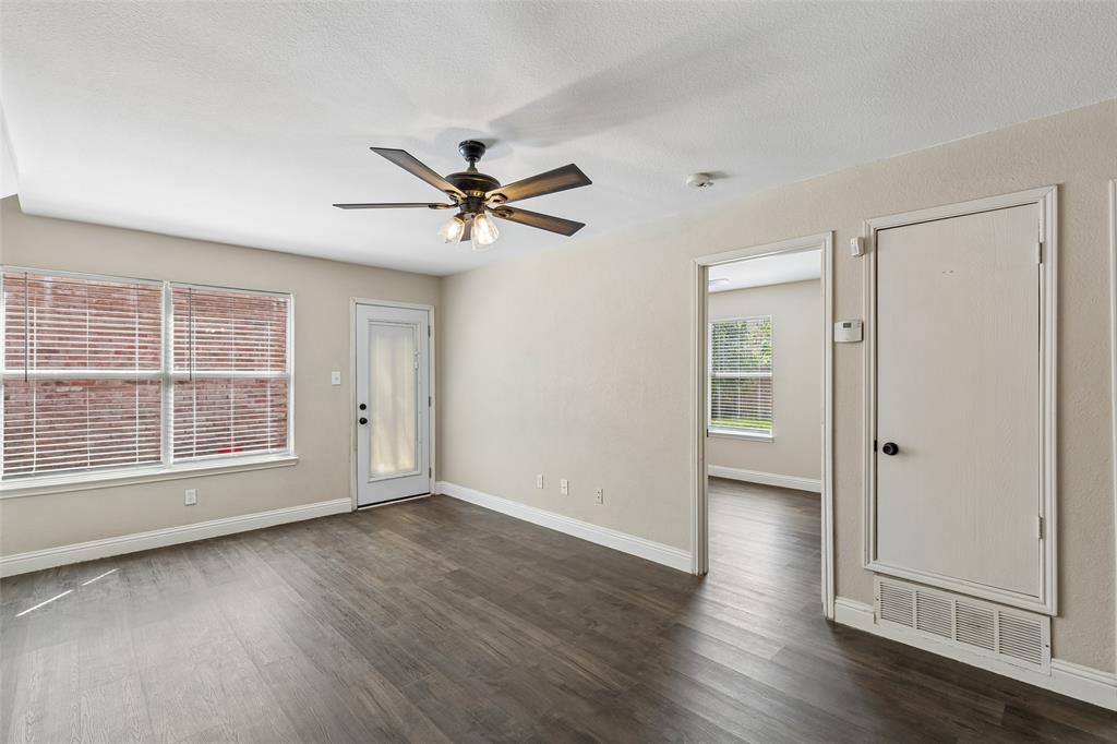 2034 Peregrine Court Property Photo 22
