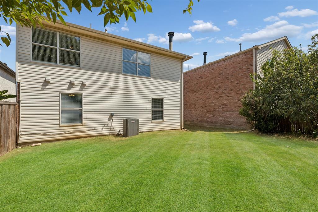 2034 Peregrine Court Property Photo 32