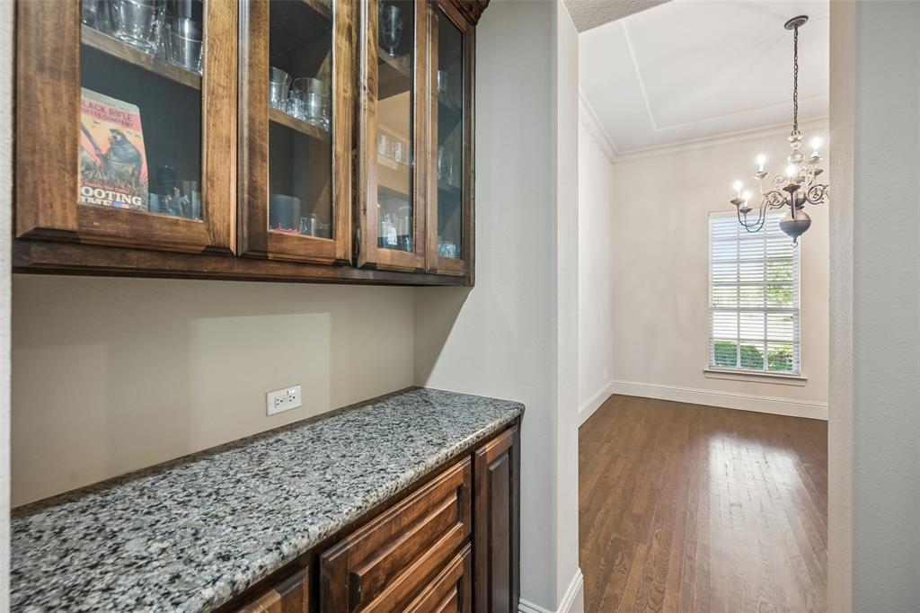 840 Butchart Drive Property Photo 14