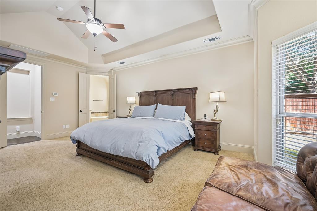 840 Butchart Drive Property Photo 20