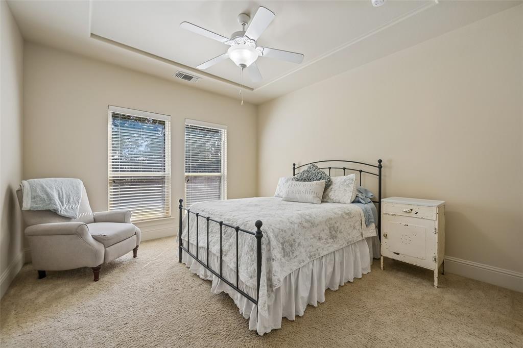 840 Butchart Drive Property Photo 24