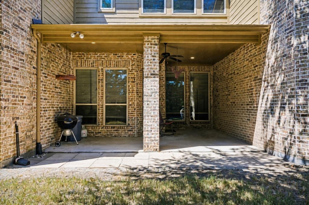 840 Butchart Drive Property Photo 37