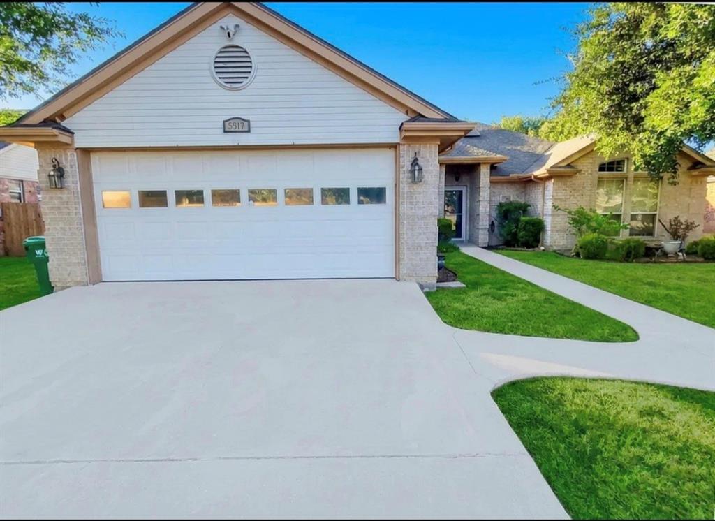 5517 Stillhouse Hollow Property Photo 1