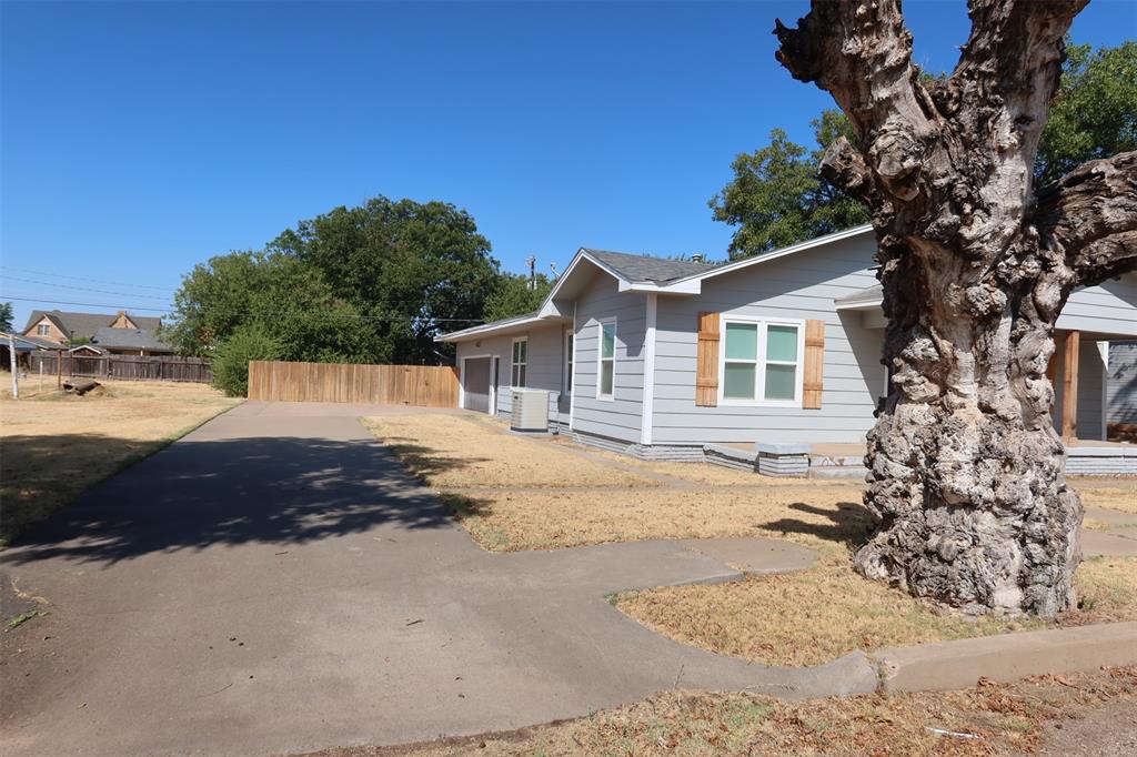 707 N Foley Street Property Photo 20
