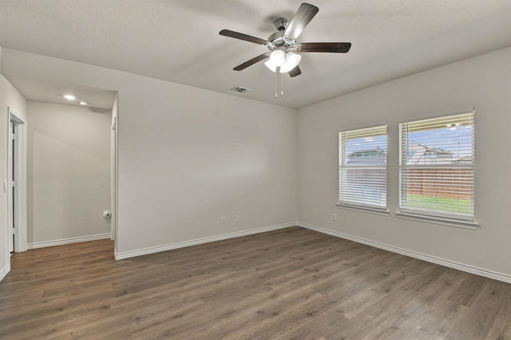 7424 Alfriston Place Property Photo 12