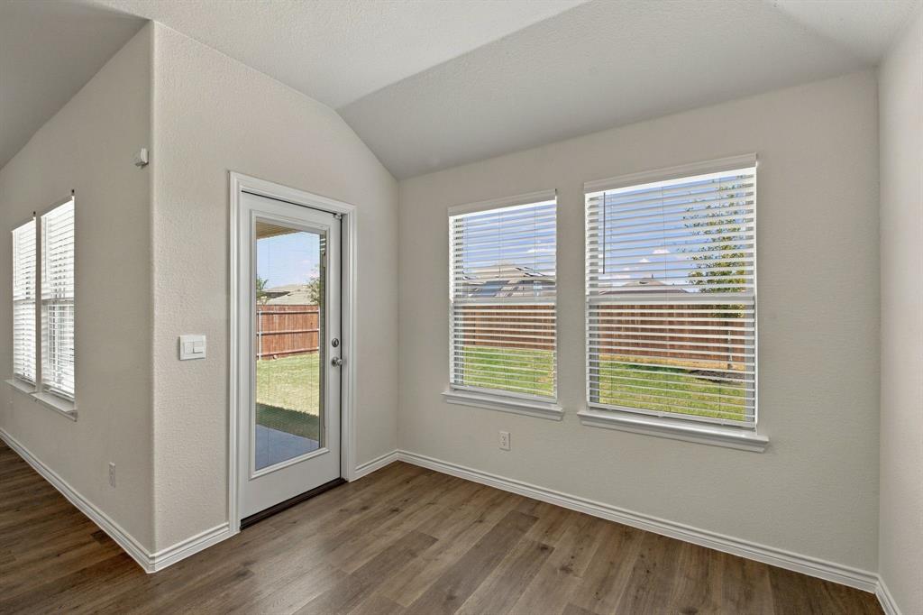 7424 Alfriston Place Property Photo 20