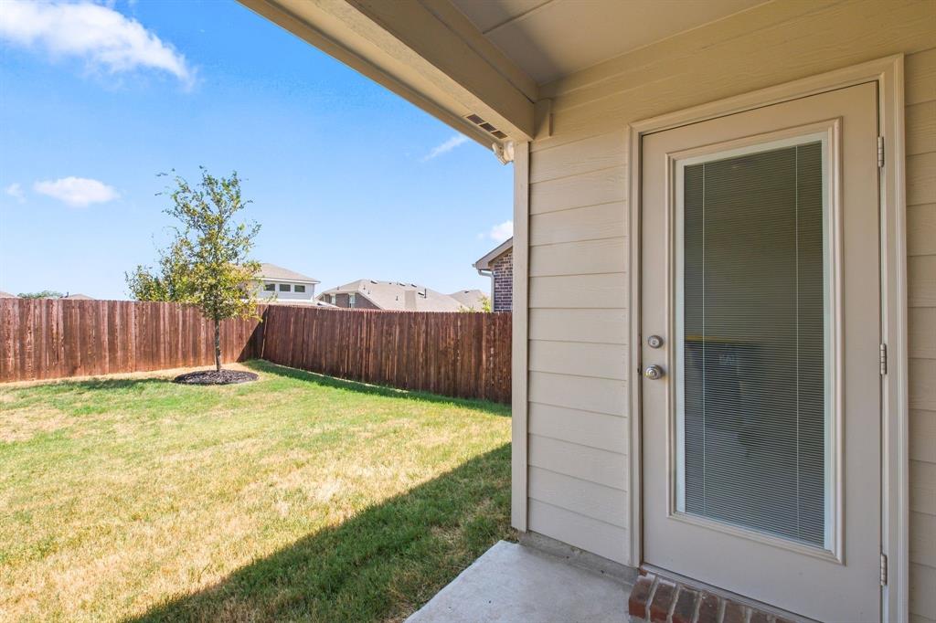 7424 Alfriston Place Property Photo 25