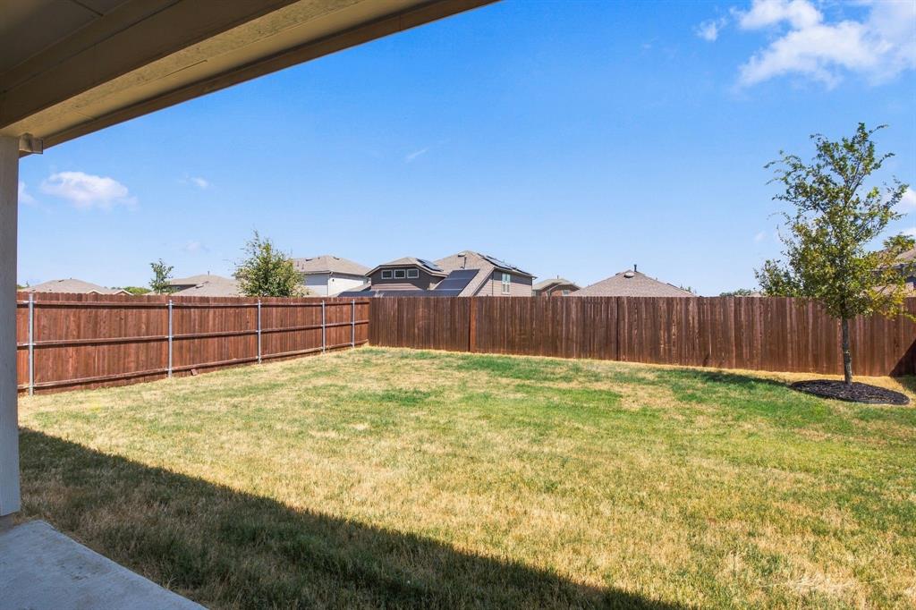 7424 Alfriston Place Property Photo 26