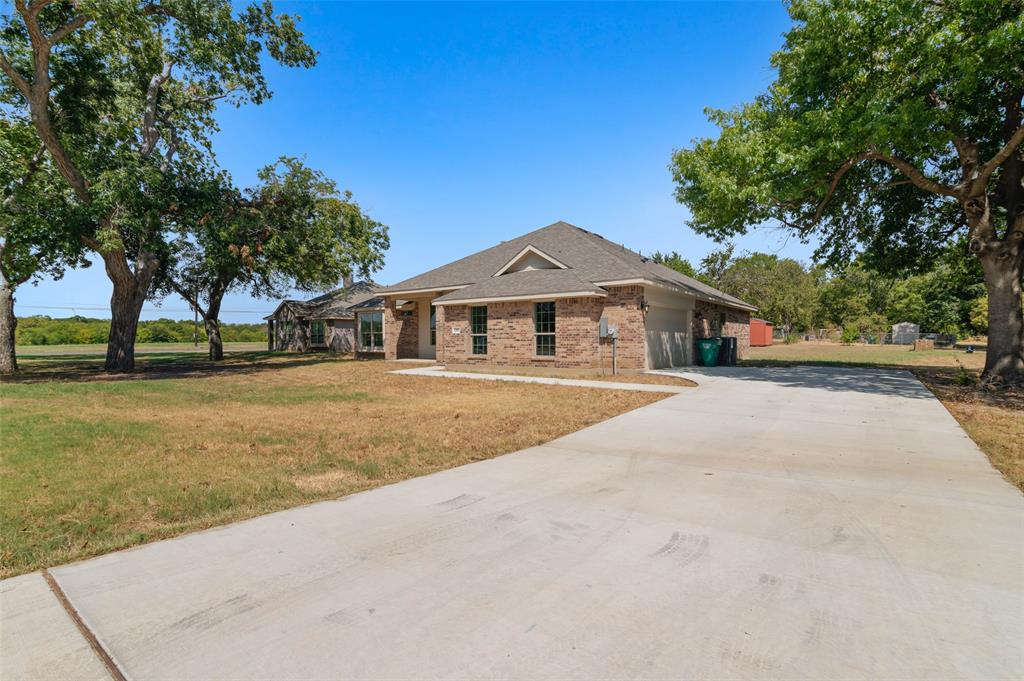 1203 Anthony Property Photo 3
