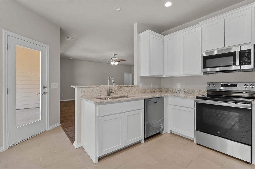 1203 Anthony Property Photo 8