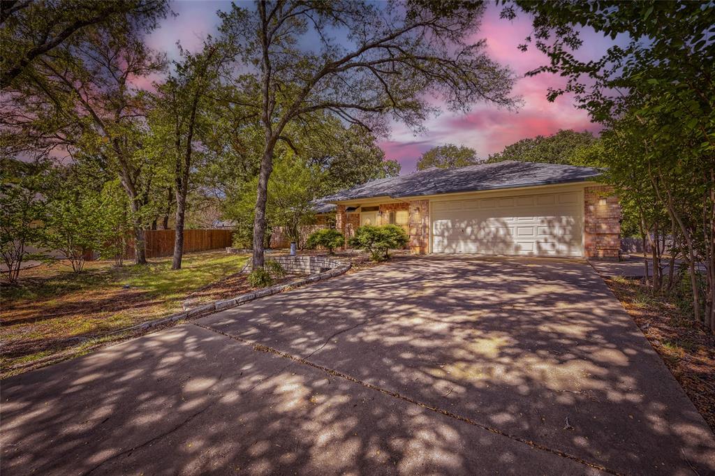 5008 Tahoka Drive Property Photo 1