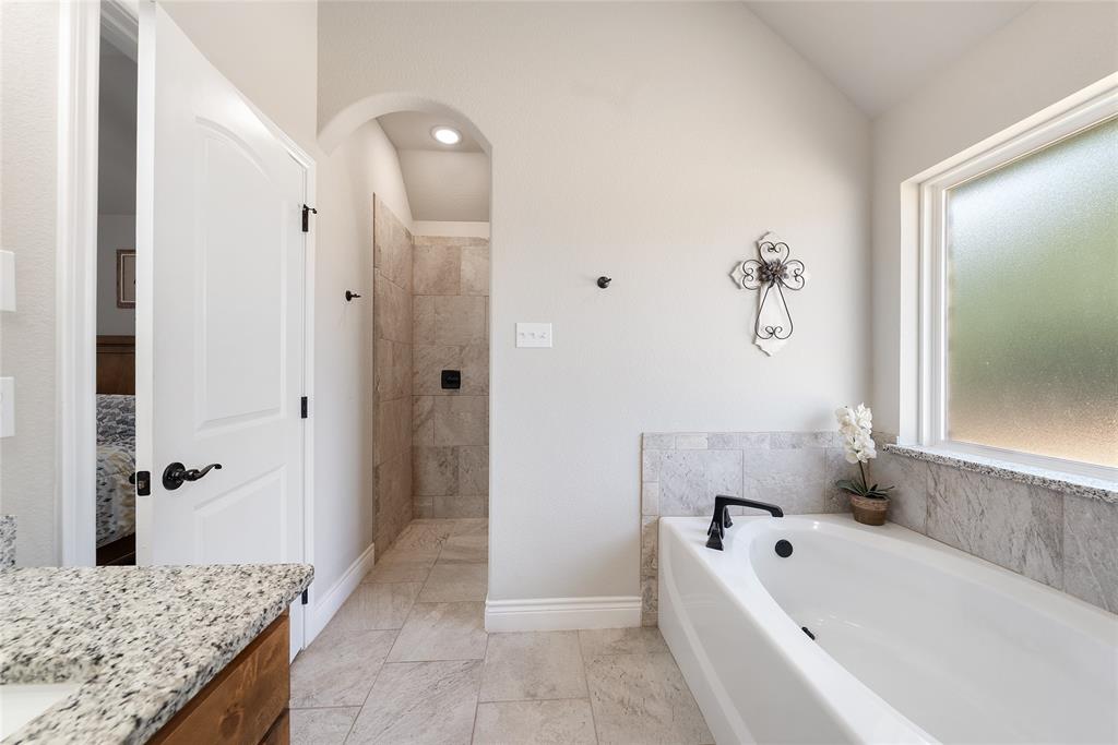 1075 Knoxmiller Court Property Photo 20