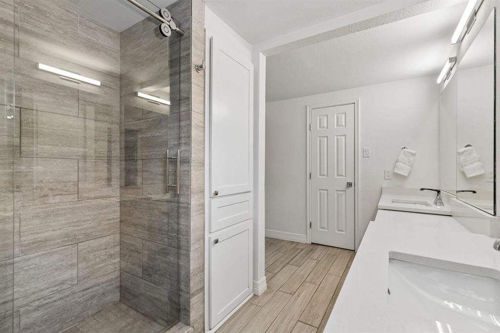 2617 Beechmont Drive Property Photo 15