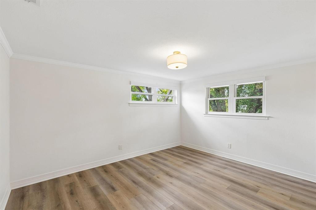 2617 Beechmont Drive Property Photo 19