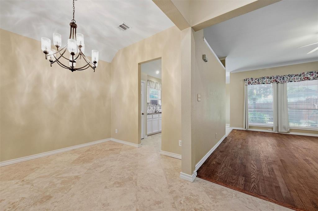 841 N Old Orchard Lane Property Photo 5