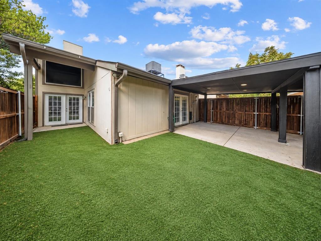 9302 Chimney Sweep Lane Property Photo 6