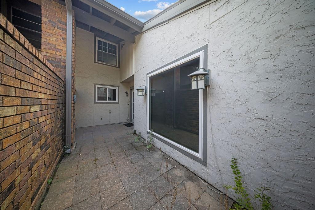 9302 Chimney Sweep Lane Property Photo 28