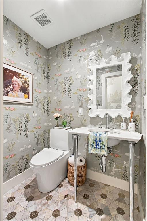 46 Crown Place Property Photo 16