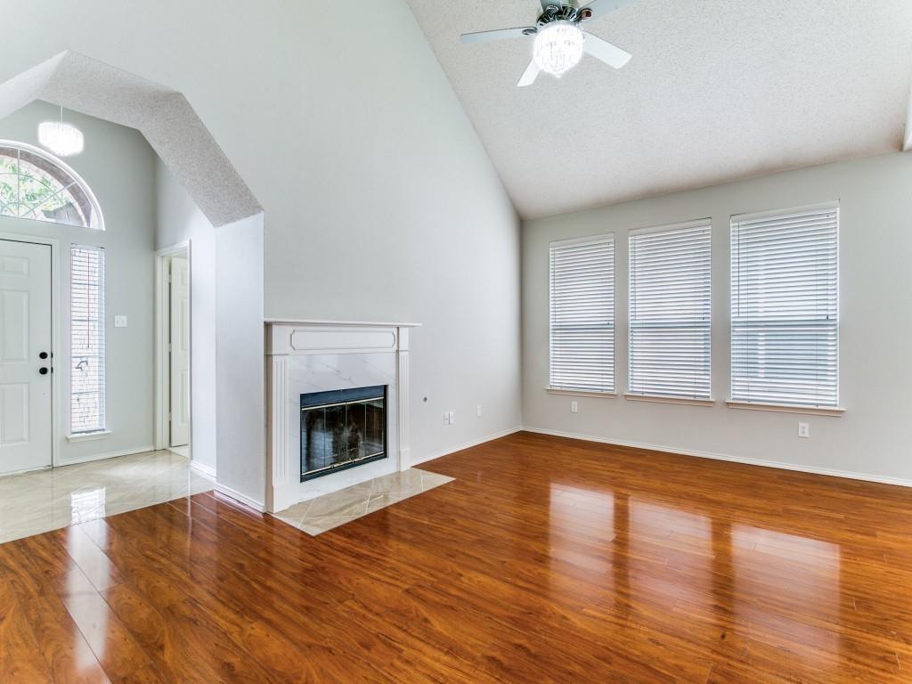 2225 Starleaf Place Property Photo 3