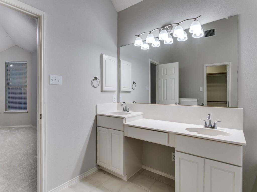 2225 Starleaf Place Property Photo 13