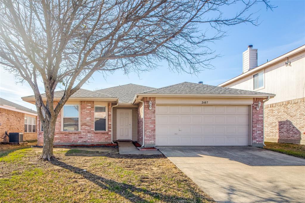 2607 Buckskin Drive Property Photo 1