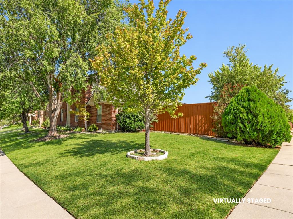 2860 Wild Oak Lane Property Photo 4