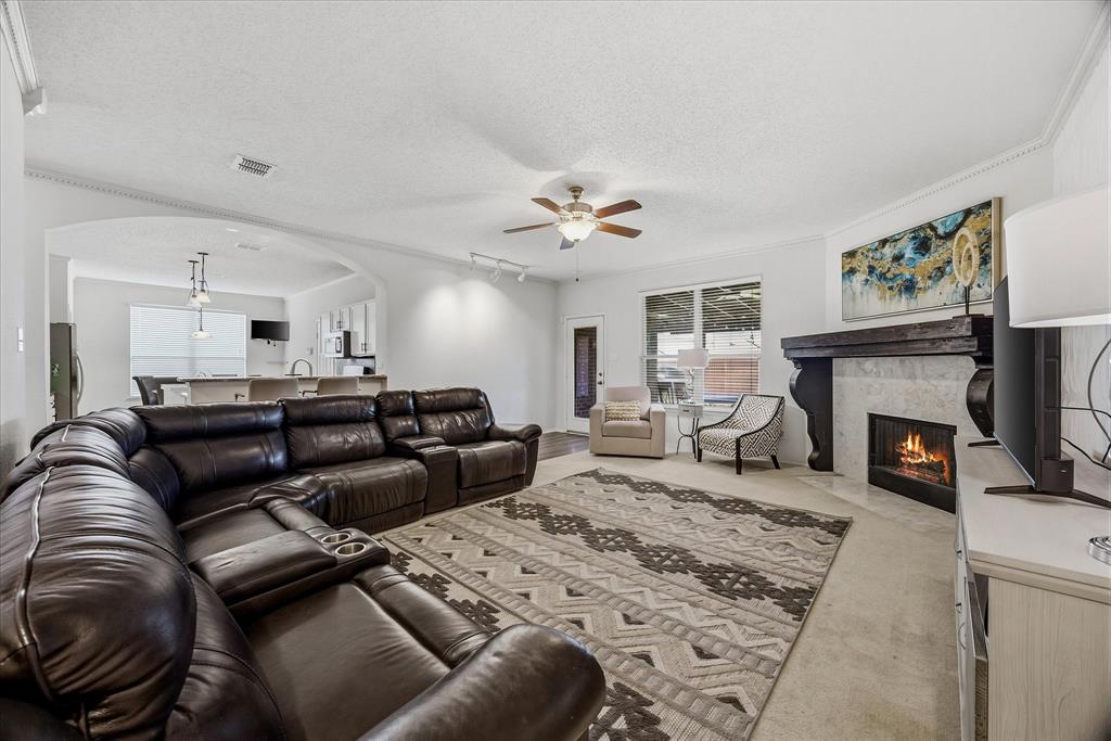 2860 Wild Oak Lane Property Photo 9