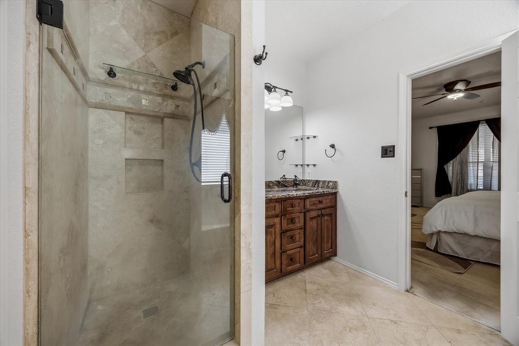 2860 Wild Oak Lane Property Photo 16