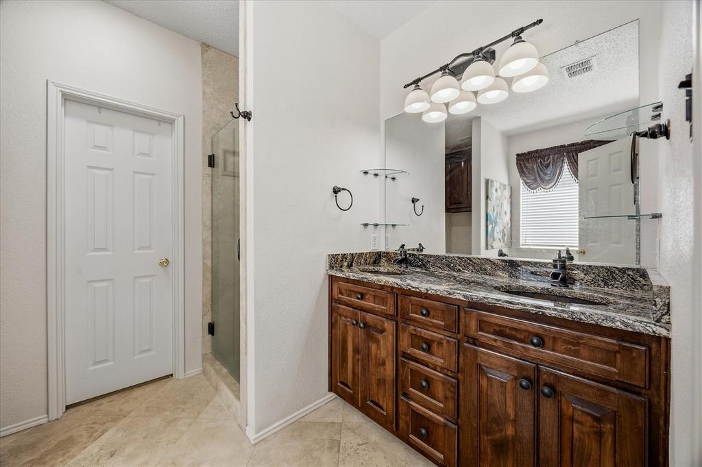 2860 Wild Oak Lane Property Photo 17