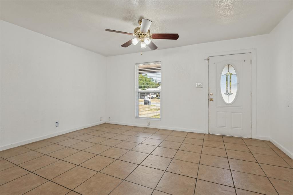 336 Belle Street Property Photo 6
