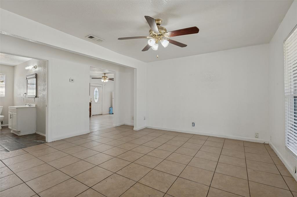 336 Belle Street Property Photo 7