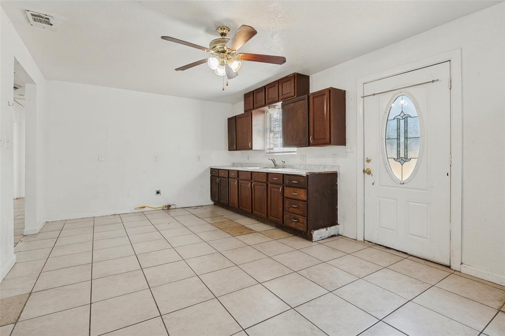 336 Belle Street Property Photo 11