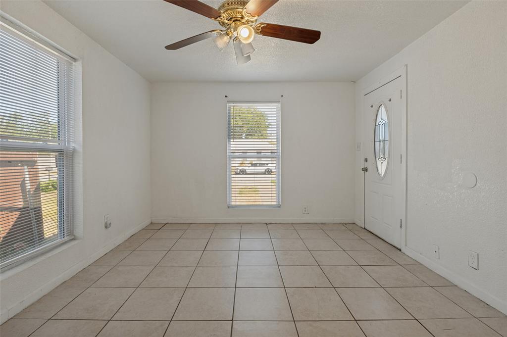 336 Belle Street Property Photo 16