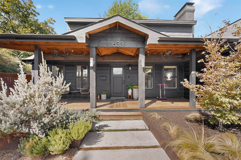 633 Strong Street Property Photo 1