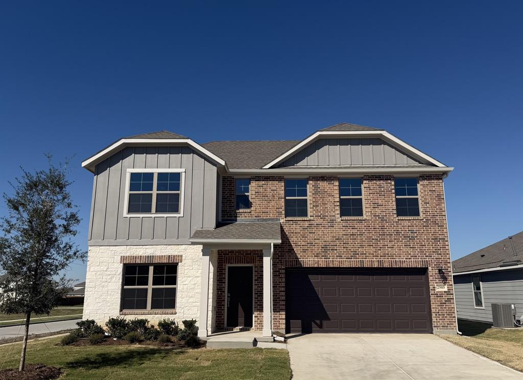 2505 Canadian Way Property Photo 1