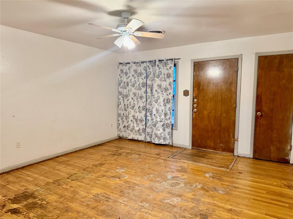 3816 N 10th Street Property Photo 2