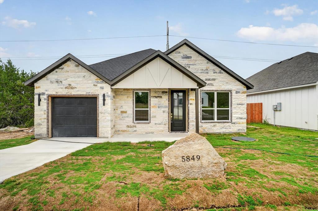 5849 Black Pine Circle Property Photo 1