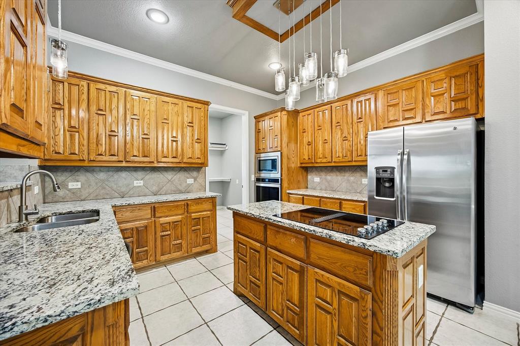 930 Lakeridge Drive Property Photo 18