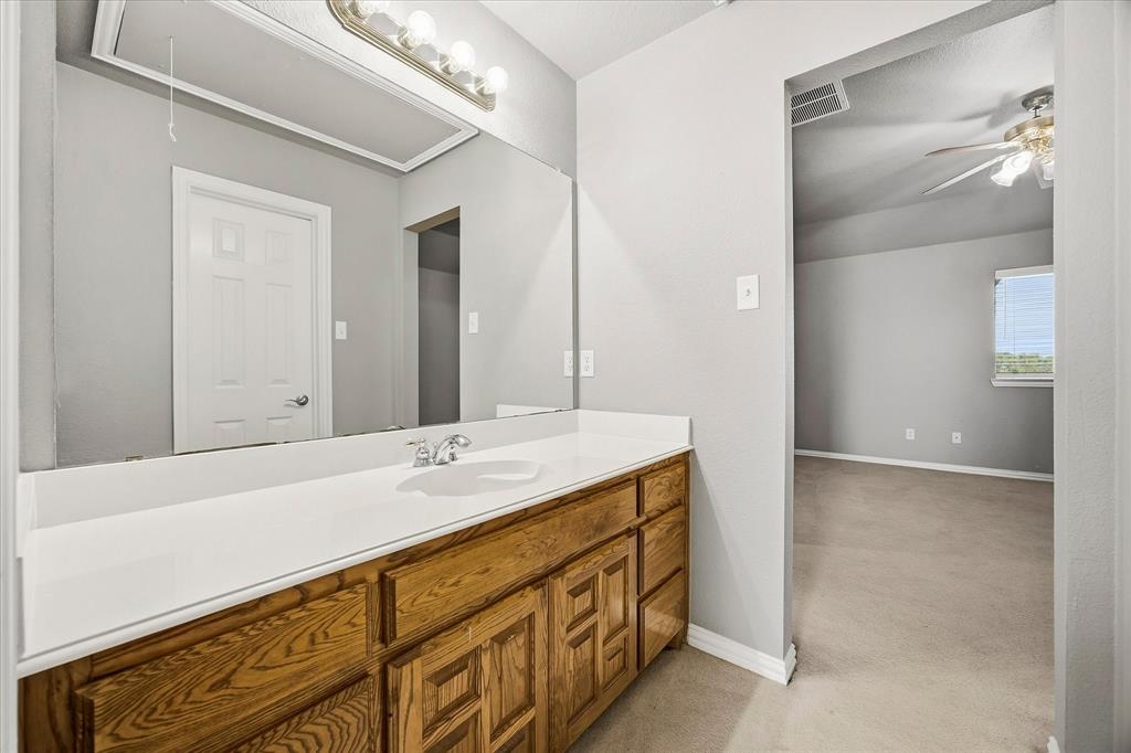 930 Lakeridge Drive Property Photo 33